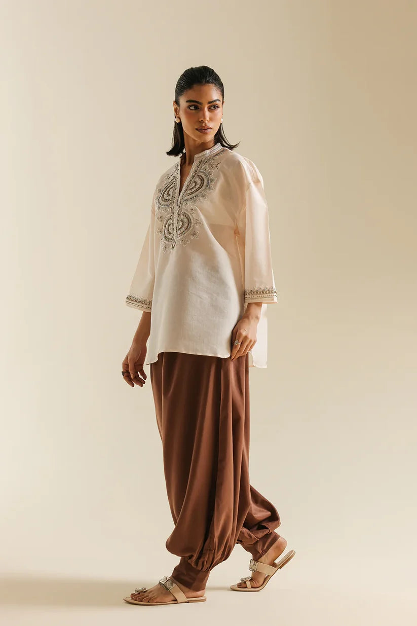 OFF WHITE | E0844/119/002 | BOHO NEW LOOKBOOK | Ethnc