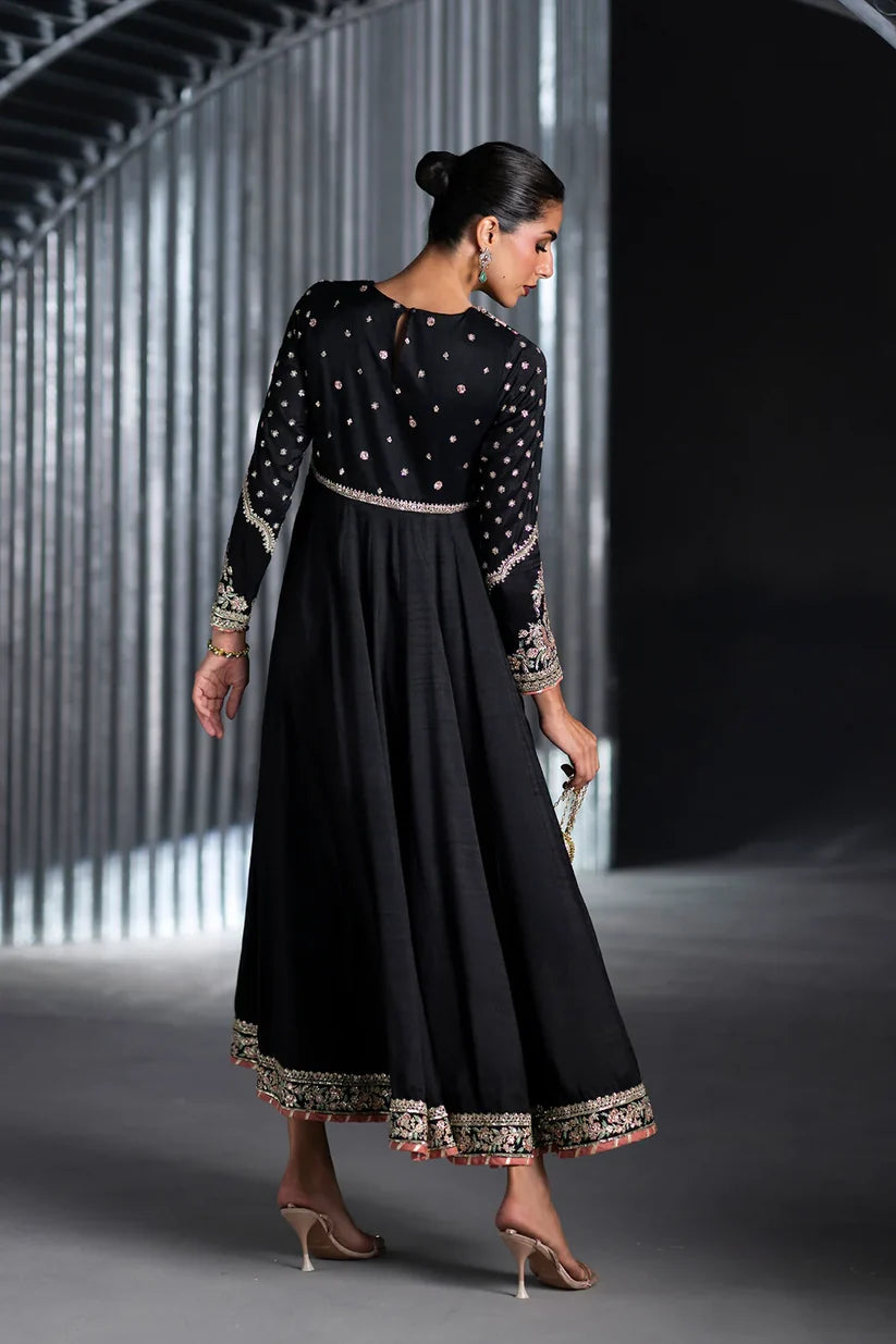 JET BLACK | E1123/104/902 | Women Boutique 29 June ‘26 | Ethnc