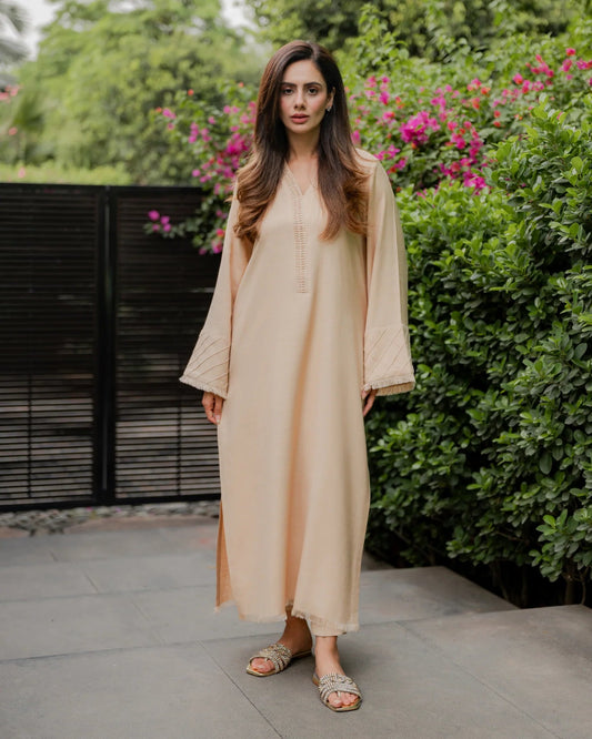 Beige Dusk Set | New Arrivals | LIRA