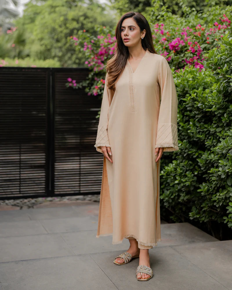 Beige Dusk Set | New Arrivals | LIRA