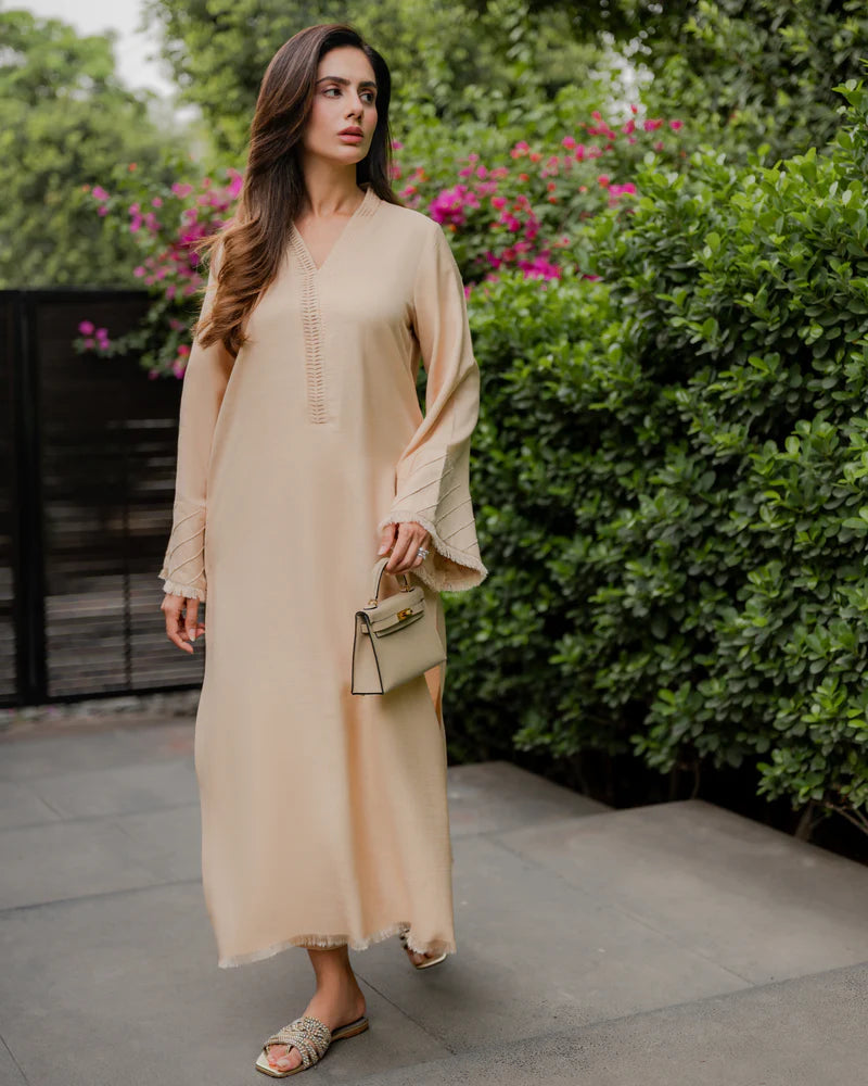 Beige Dusk Set | New Arrivals | LIRA