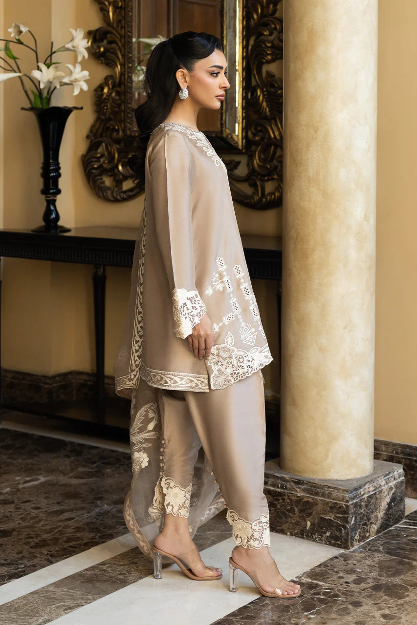 Ayda | Luxury Pret '25 | Sunnia Manahil