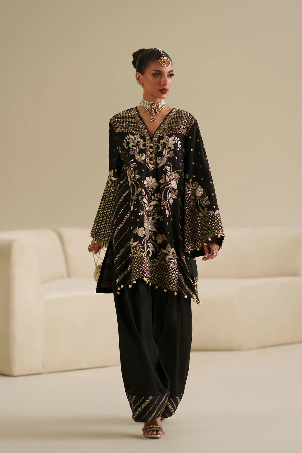 JET BLACK | E1082/104/902 | Women Boutique SS '26 - Drop 3 | Ethnc