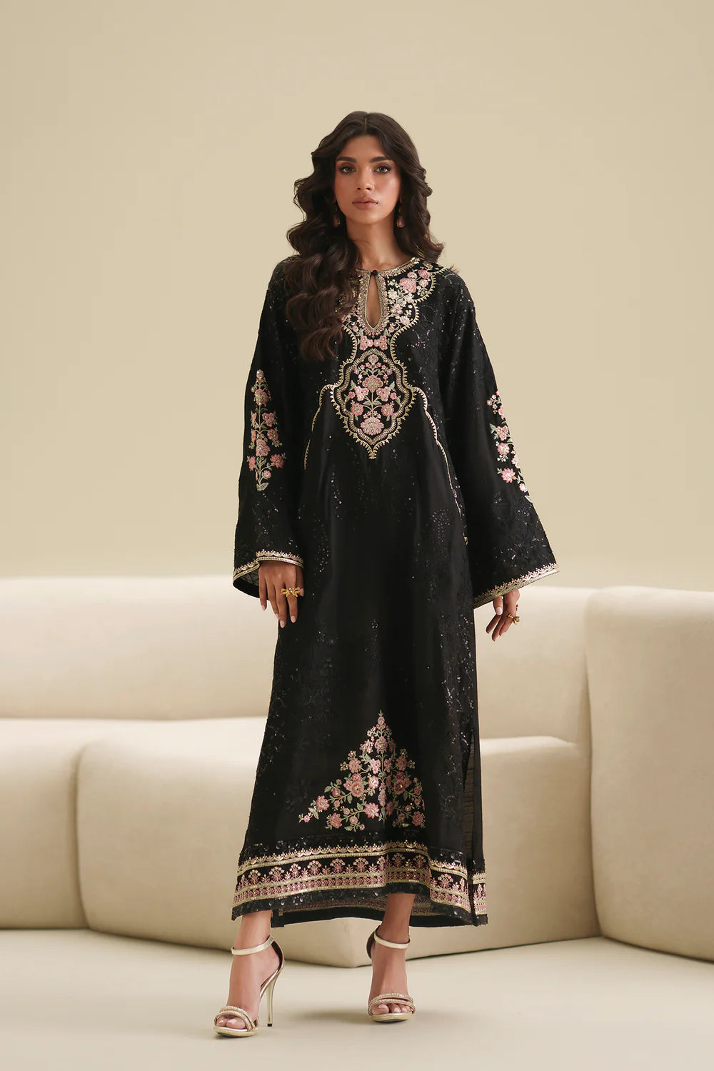 JET BLACK | E1088/104/902 | Women Boutique SS '26 - Drop 3 | Ethnc