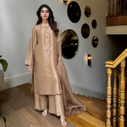 TARA Golden Hues | SADAF KANWAL