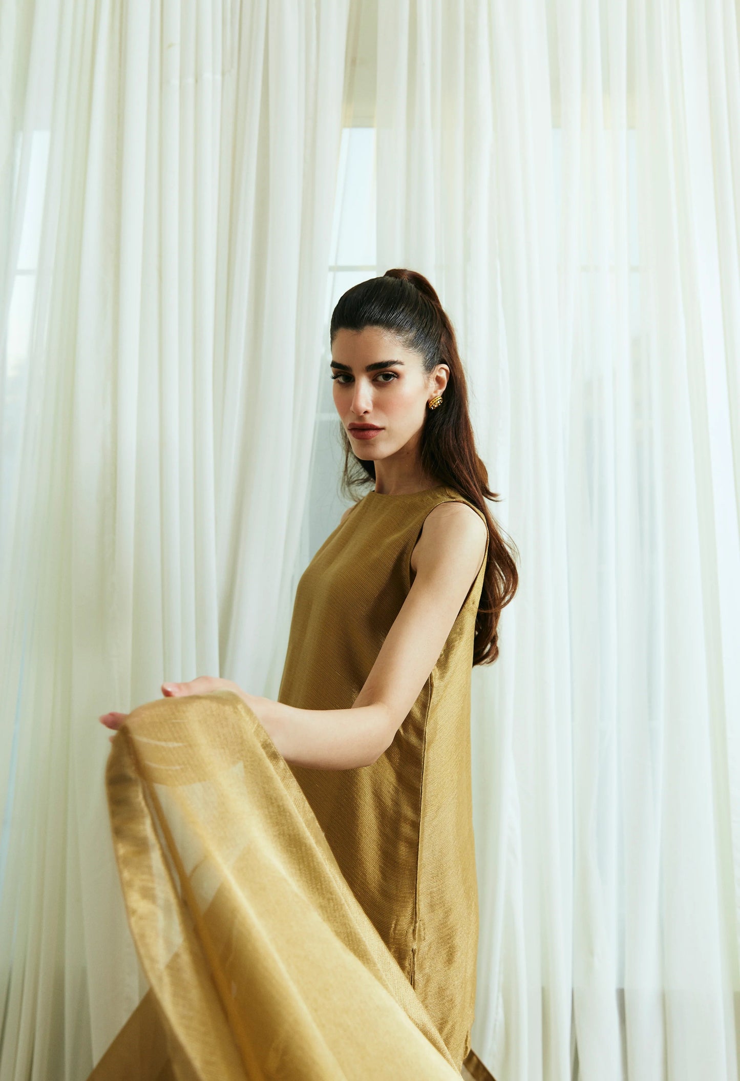 AMARI | Iqra F. Chaudhry