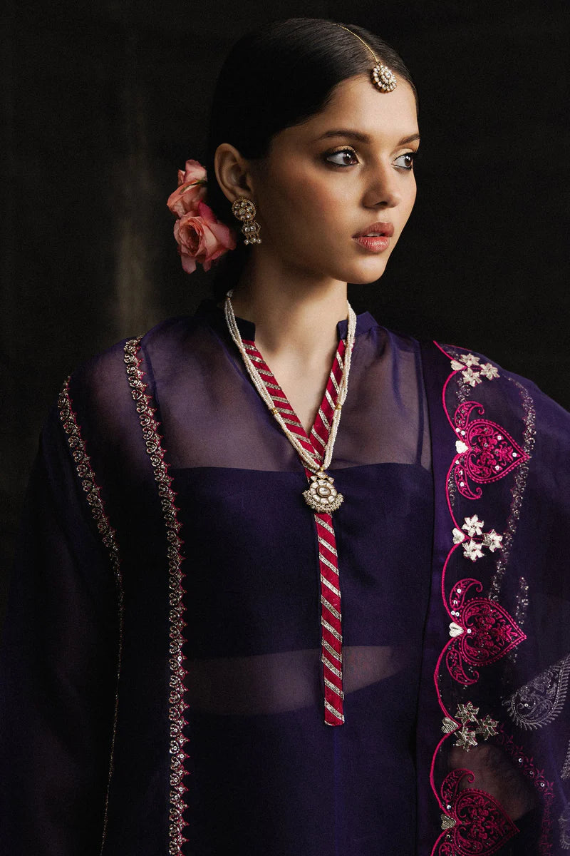 IMAYA | STUDIO PORTRAITS | Zara Shahjahan
