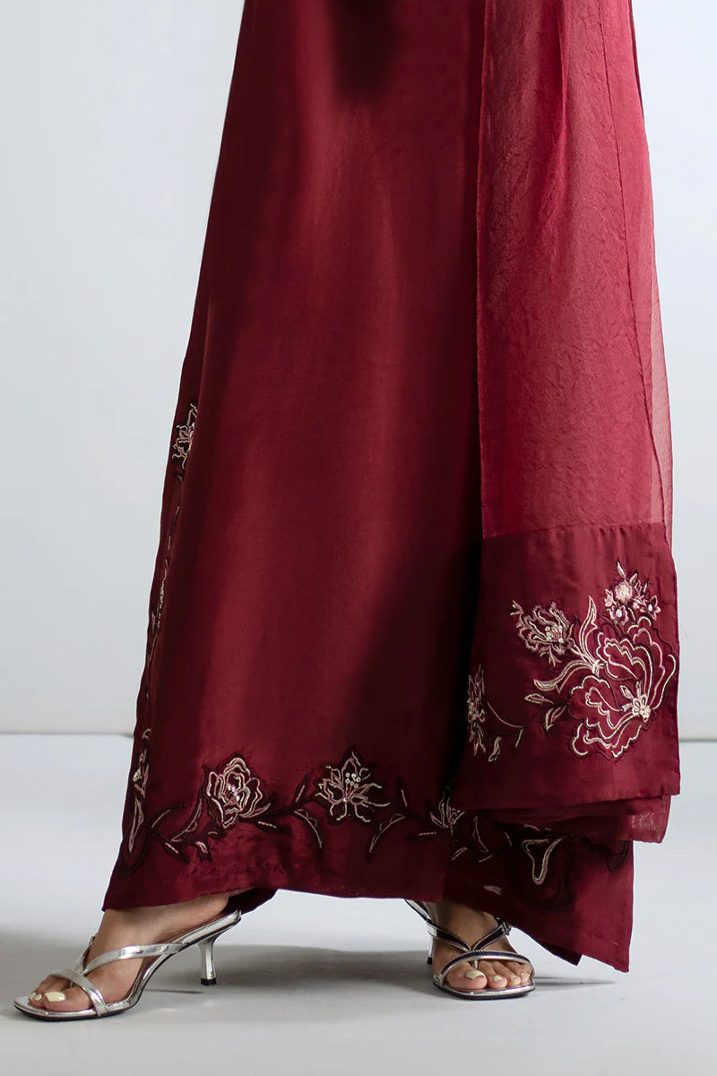 Ela Muse | MODERN MUSE | ARMAS