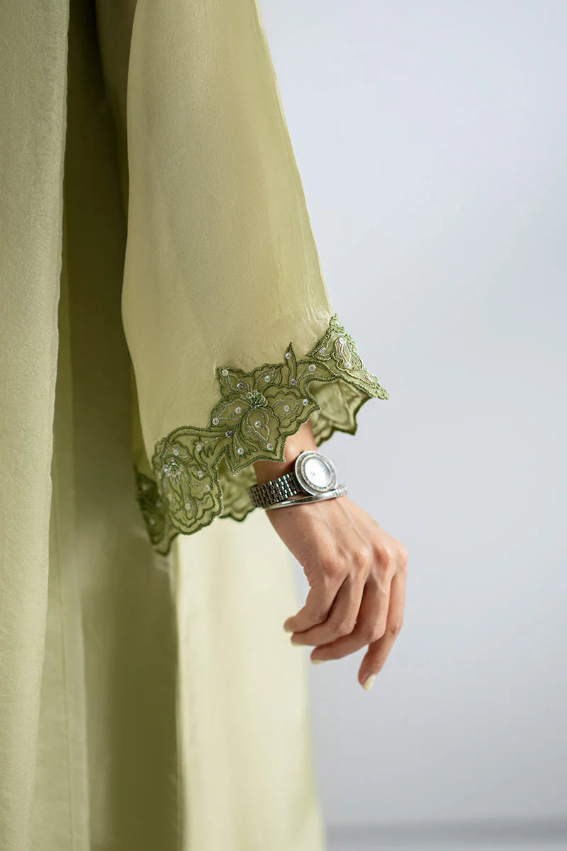 Ela Haze | MODERN MUSE | ARMAS