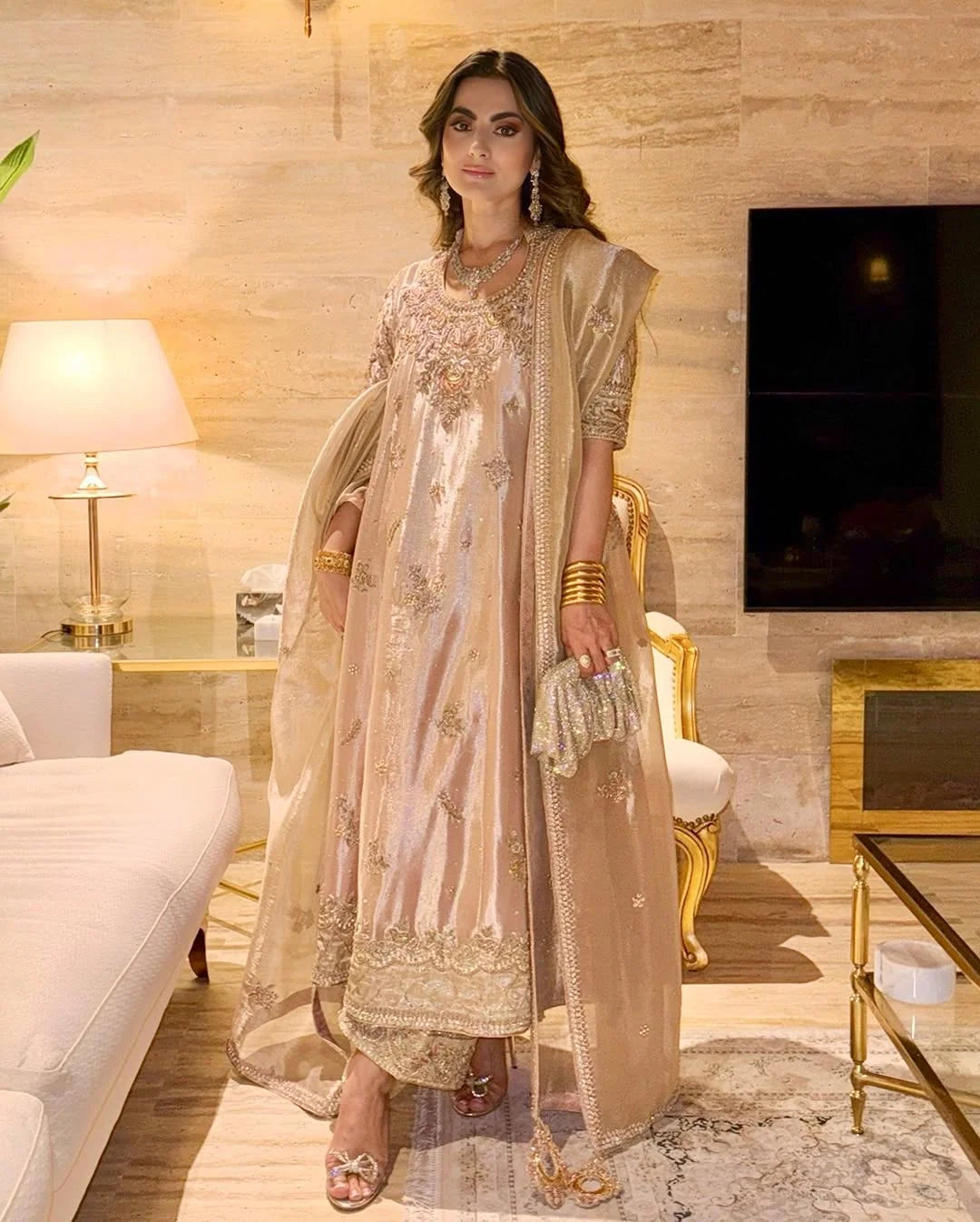 Rose gold | Bisma khaani