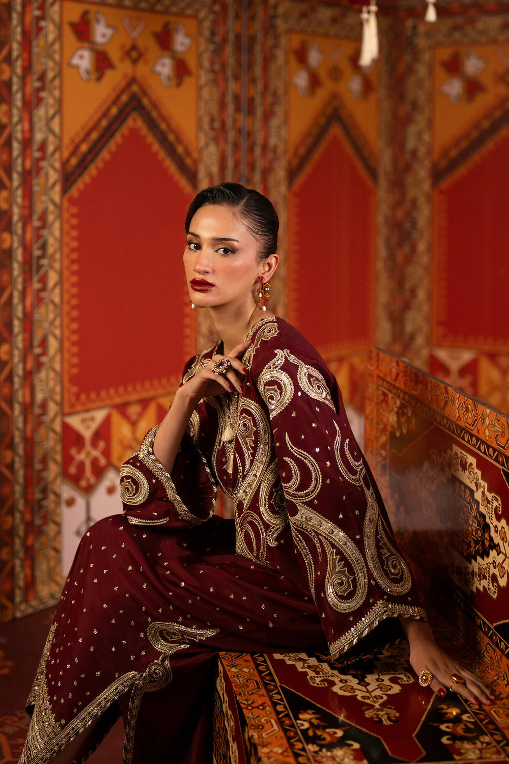 BURGUNDY | E1069/104/415 | Luxe | Ethnc