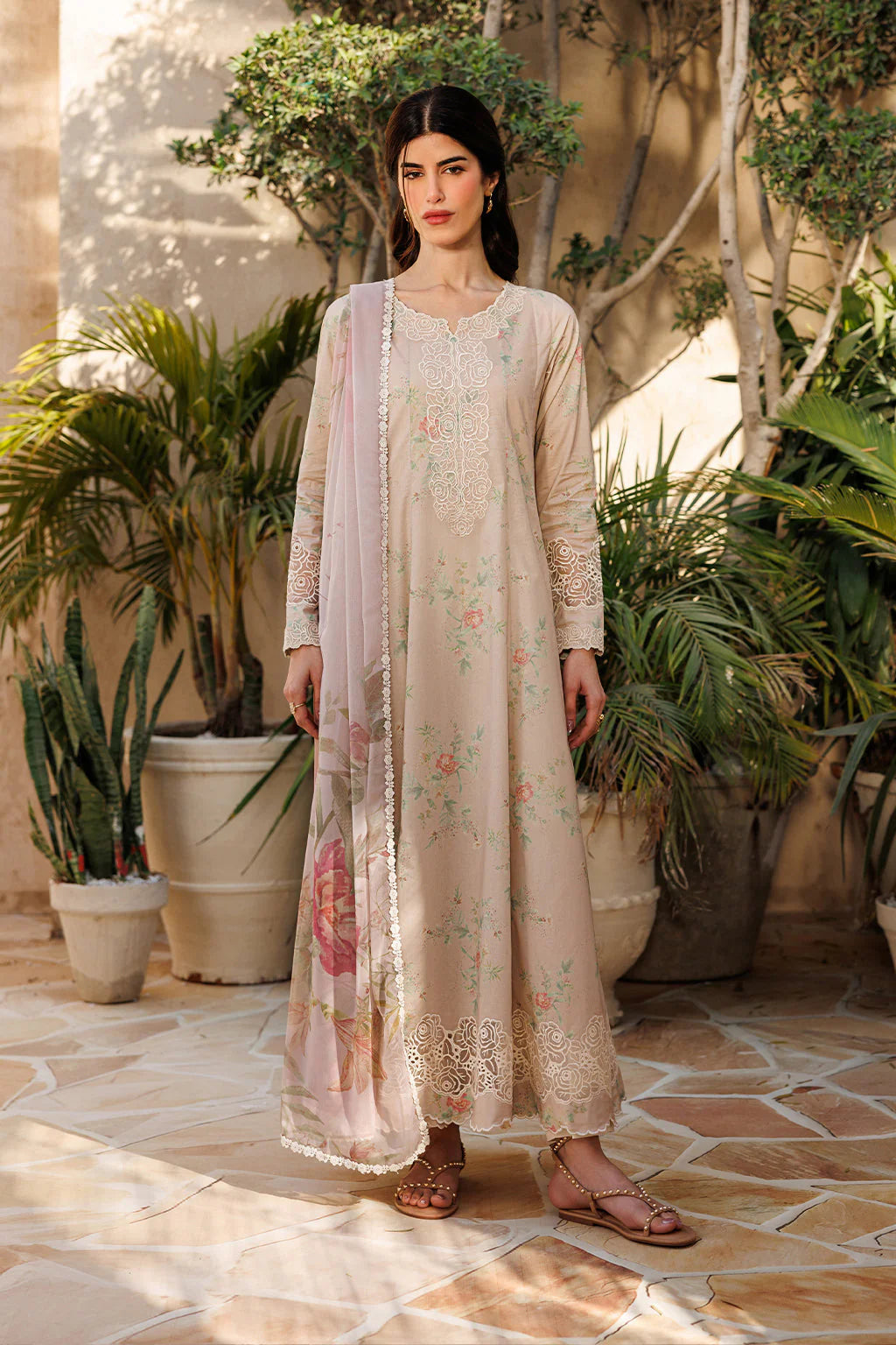 UE-673 Printed Lawn | Iznik