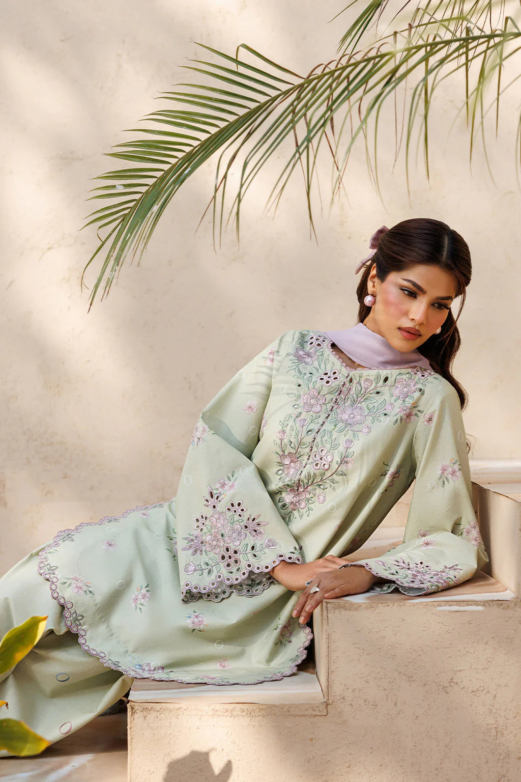 UE-665 Printed Lawn | Iznik
