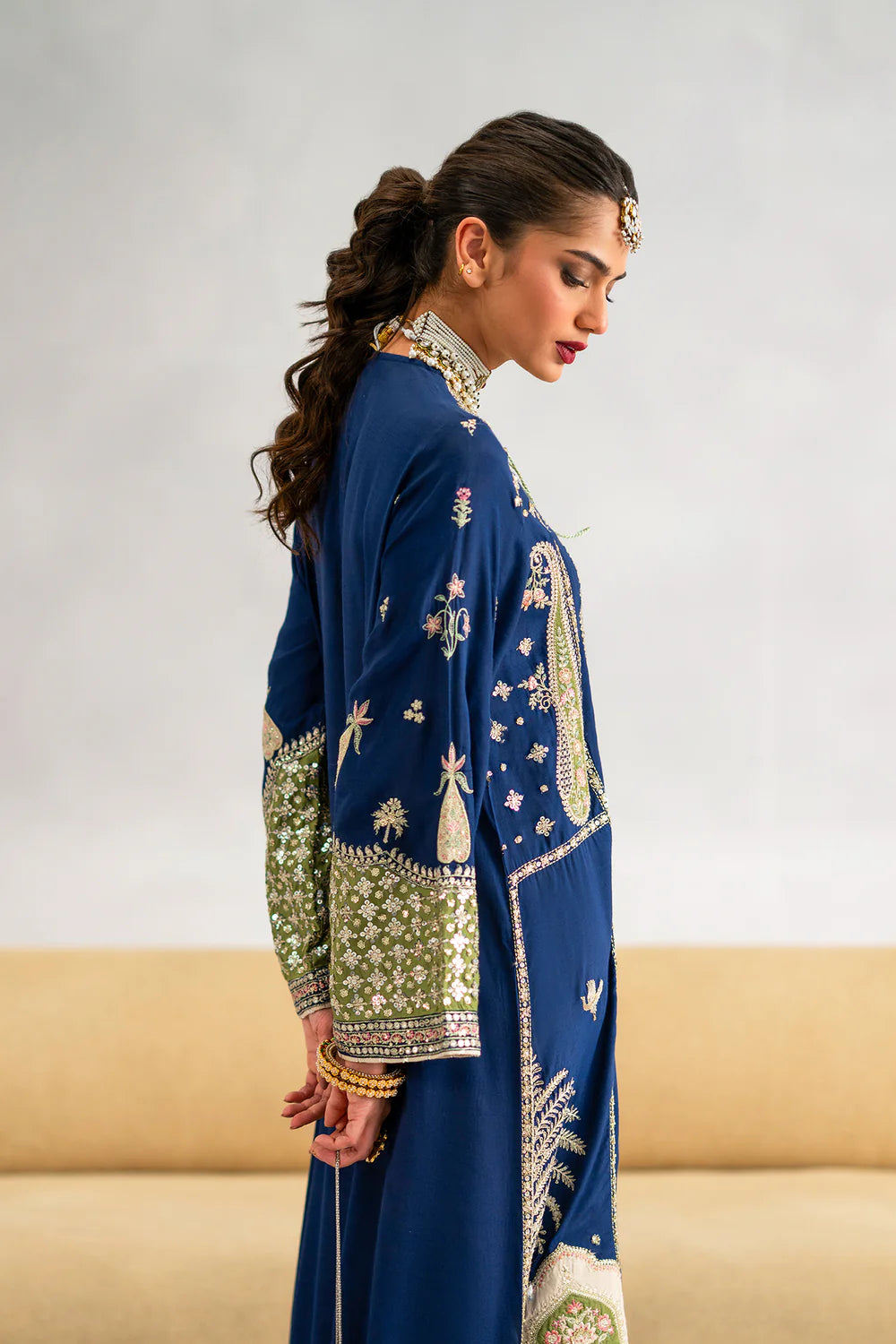 Kaftan embroidered