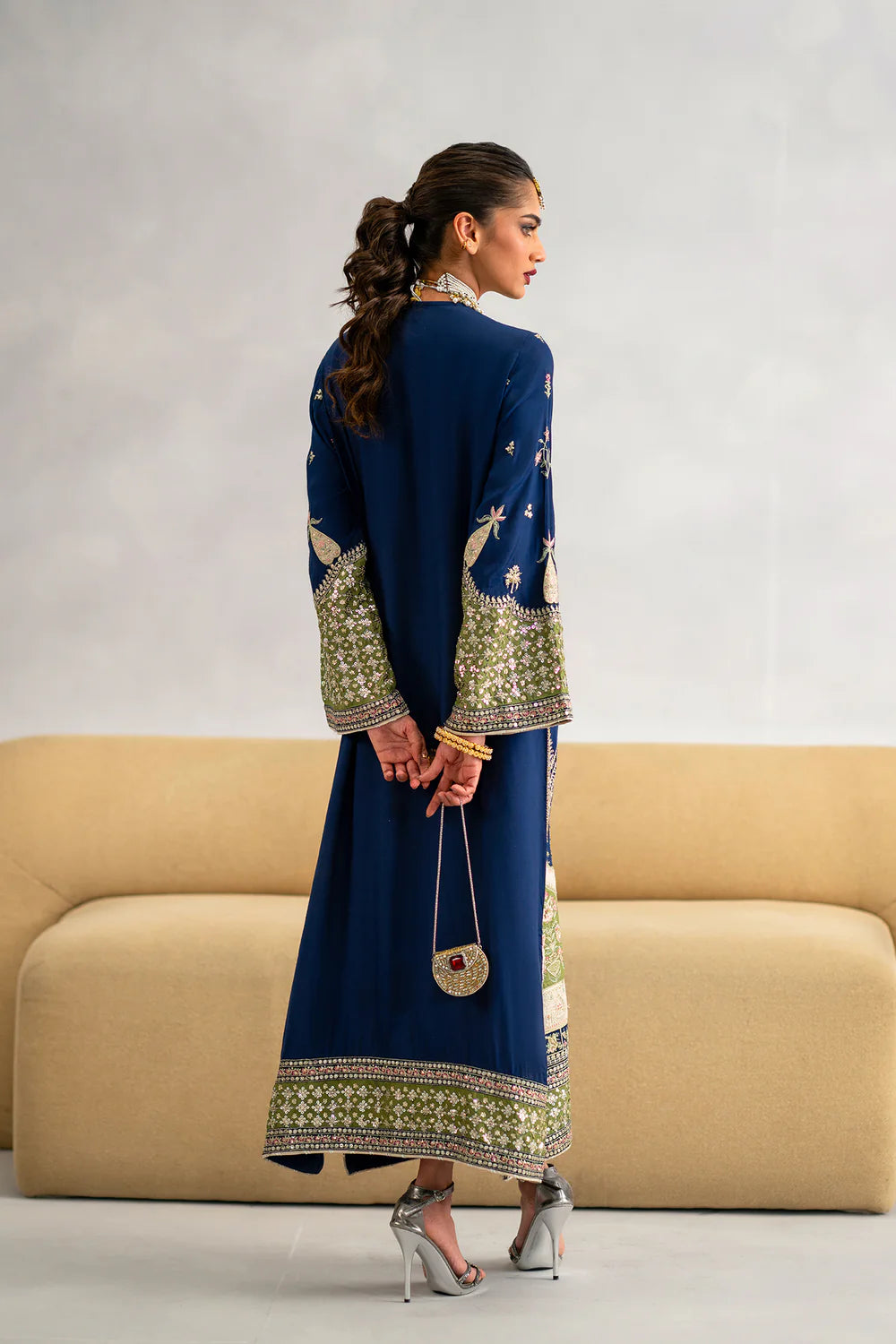 Kaftan embroidered