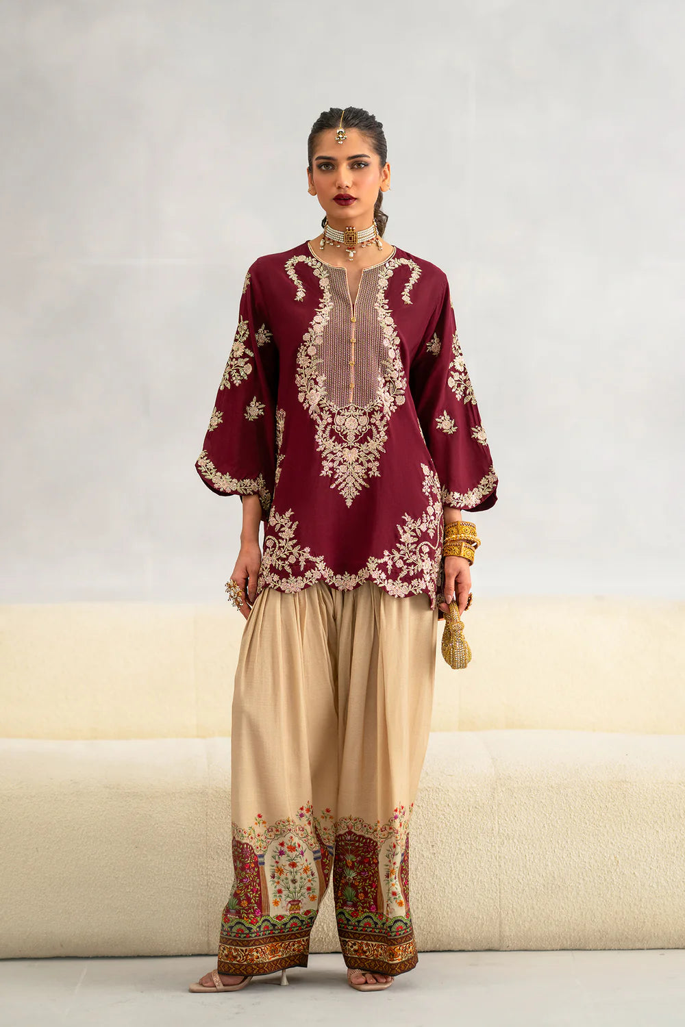 EMBROIDERED SUIT