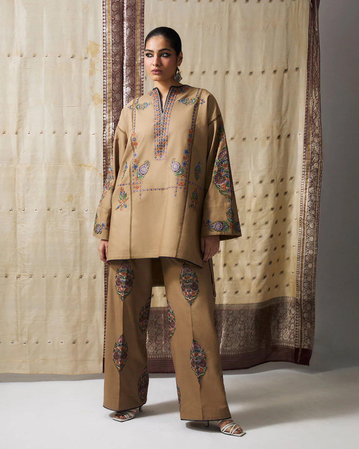 NAJMA SCARF | Khaddar Pret '26 | Jugnu Women