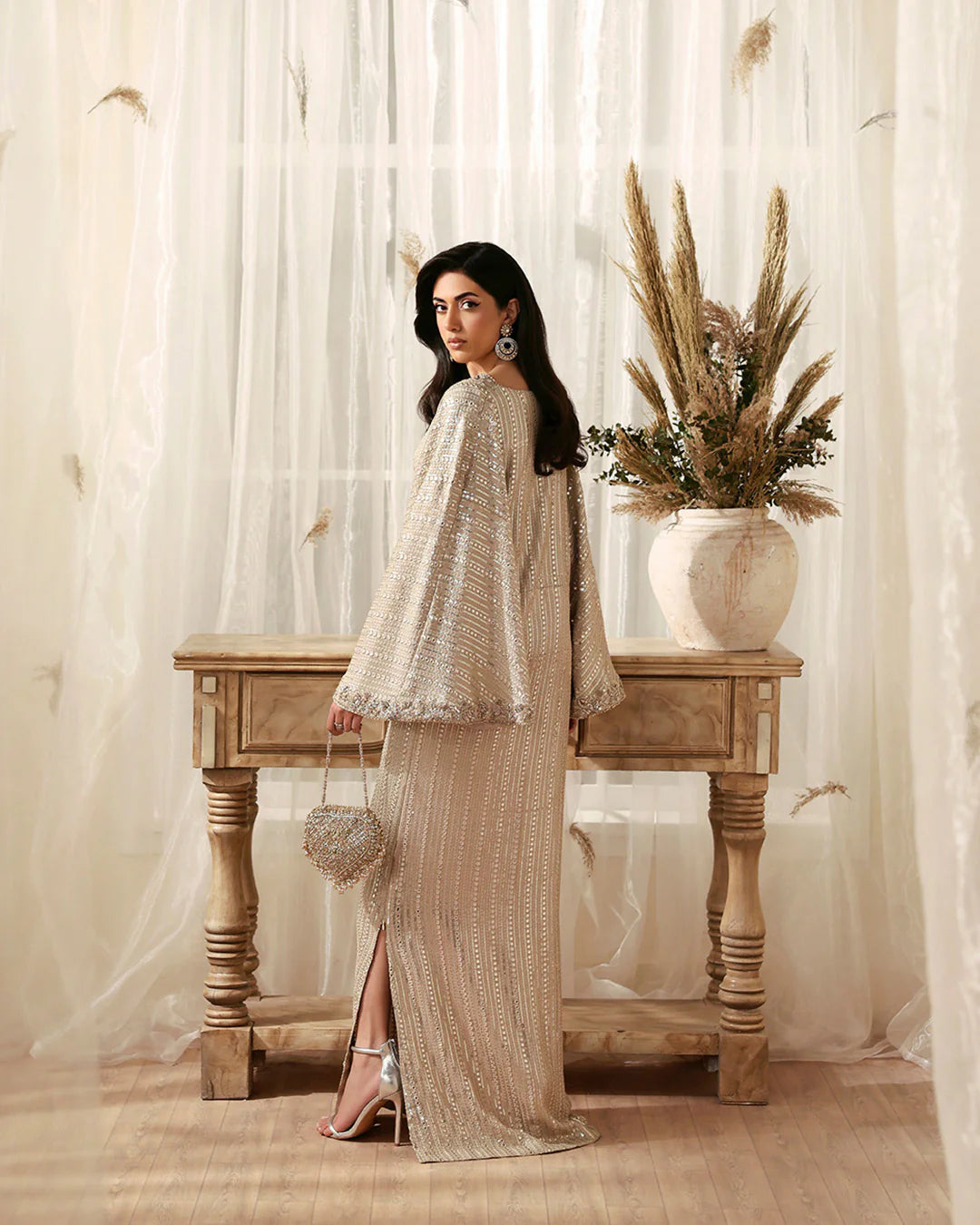 Emel | Reina | Faiza Saqlain