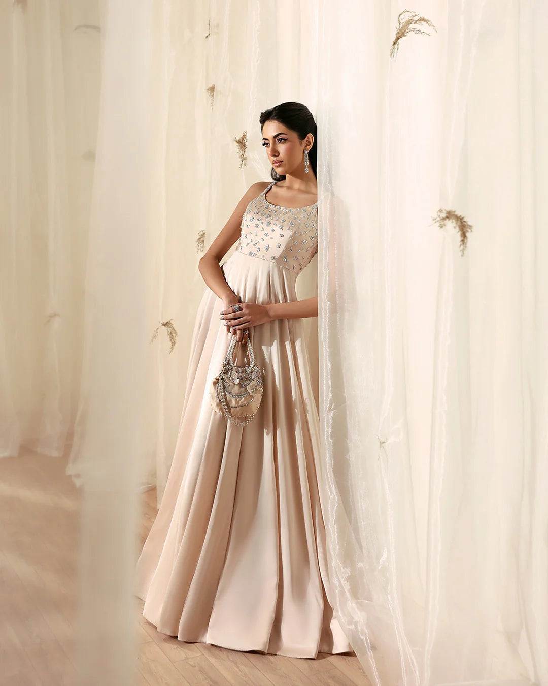 Anouk | Reina | Faiza Saqlain