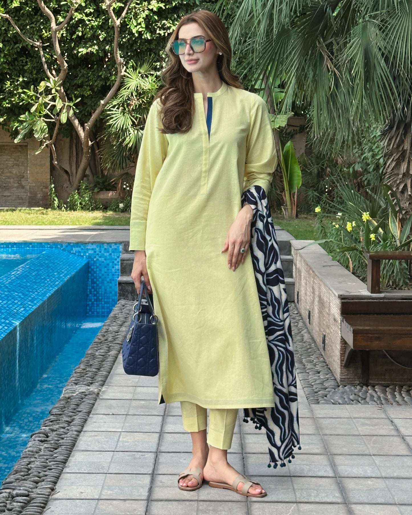 Share : Dewy Lemon Two-Tone Set