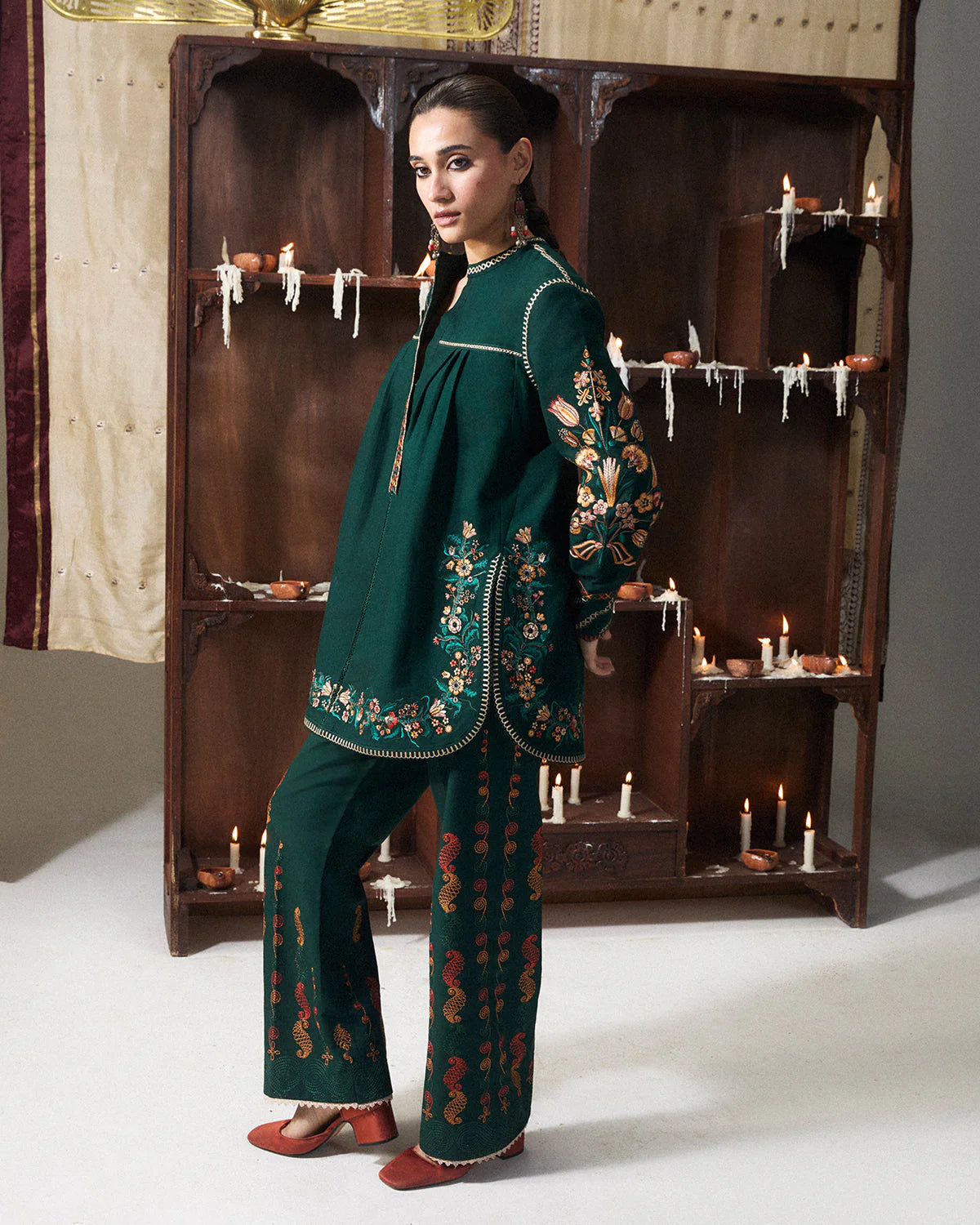 DIYAR SCARF | Khaddar Pret '26 | Jugnu Women