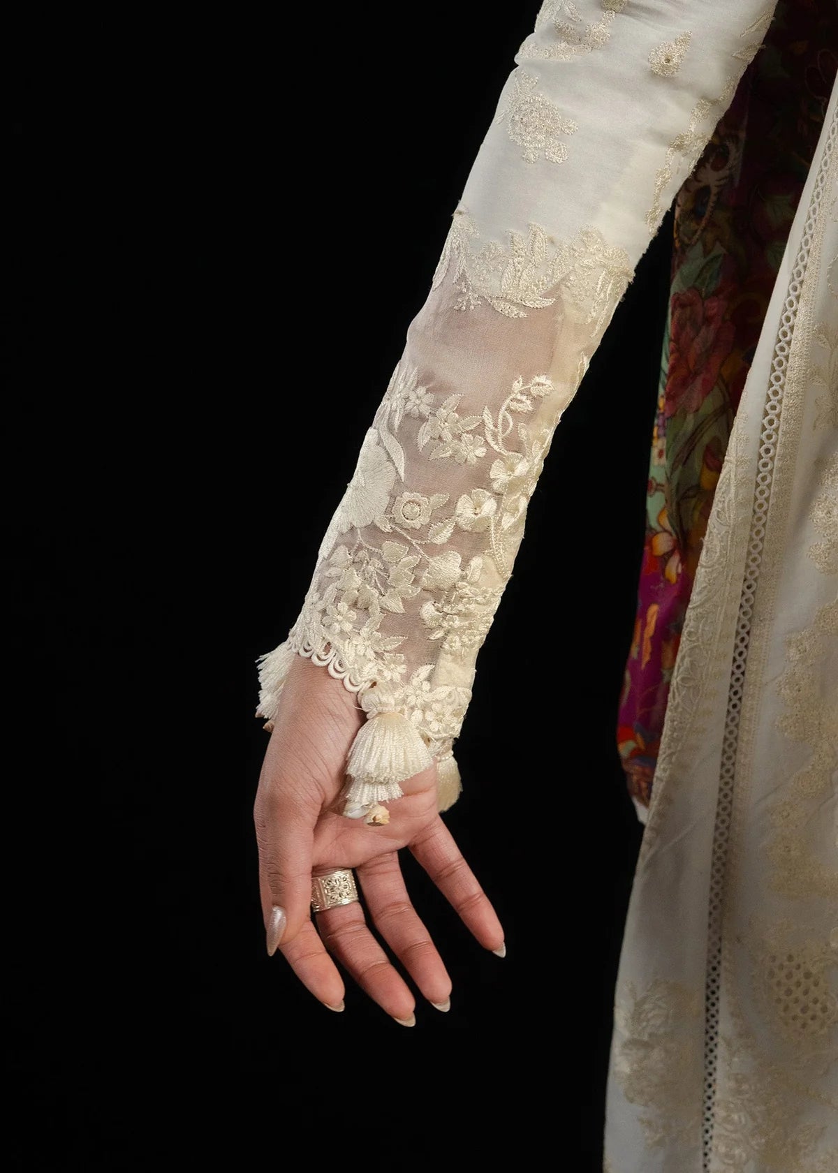 Sefi | Zan SS '26 | HUSSAIN REHAR