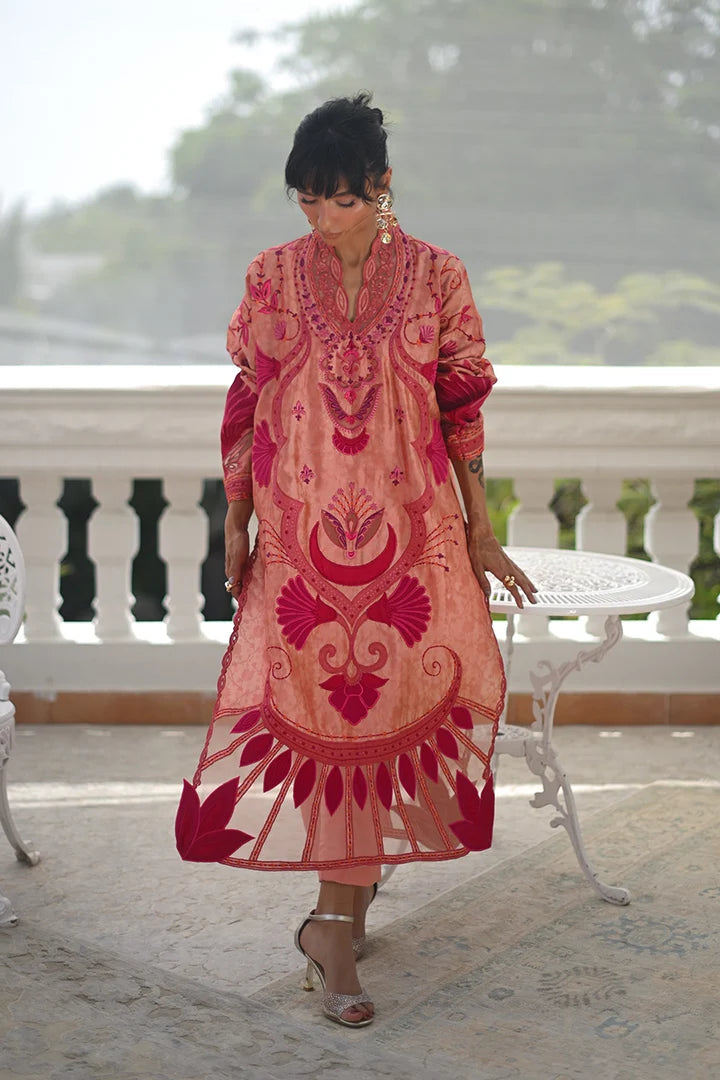 Decant | Luxe Edition '26 | Nadia Farooqui