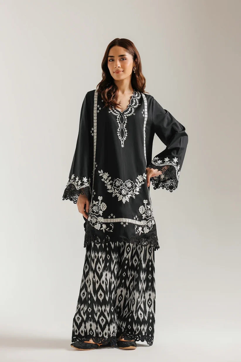 BLACK | E4645/103/901 | Women Rozana 16 July ‘26 | Ethnc