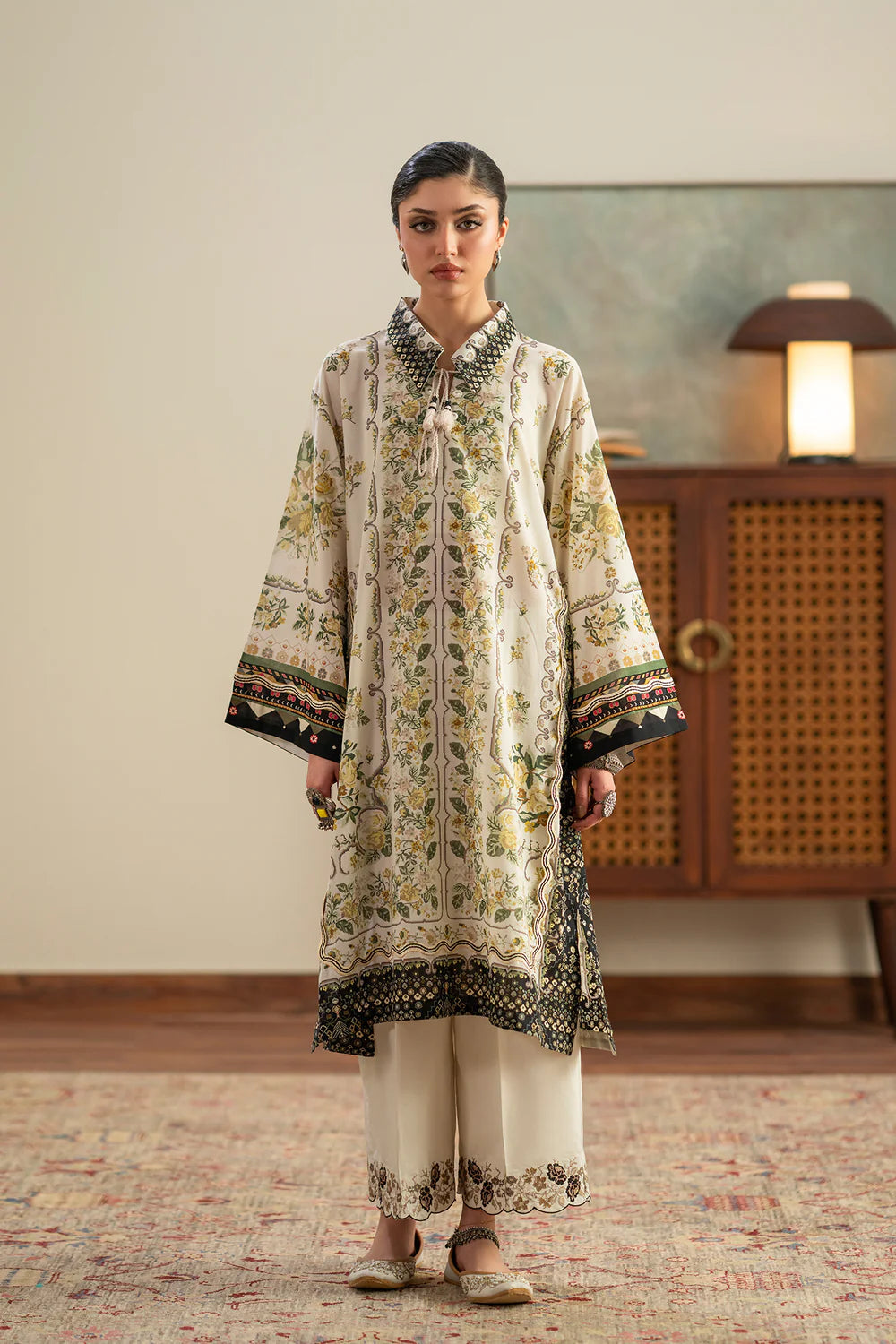 ANTIQUE WHITE | E4400/103/006 | Rozana Collection Summer '26 - Drop 2 | Ethnc