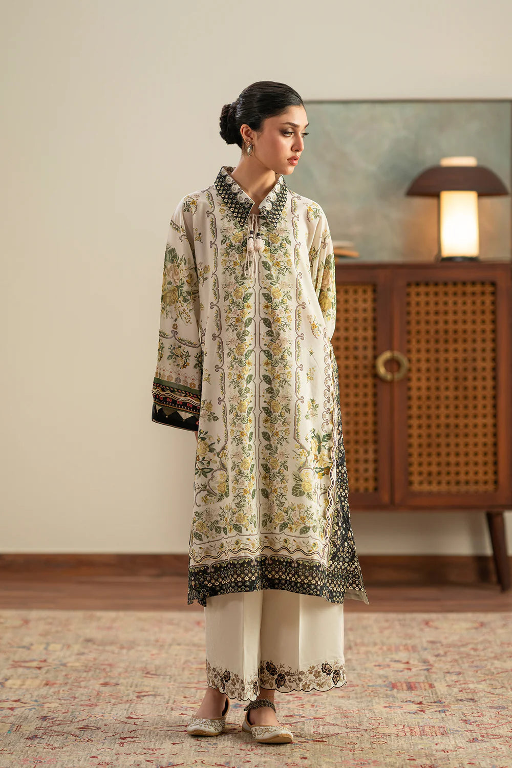 ANTIQUE WHITE | E4400/103/006 | Rozana Collection Summer '26 - Drop 2 | Ethnc