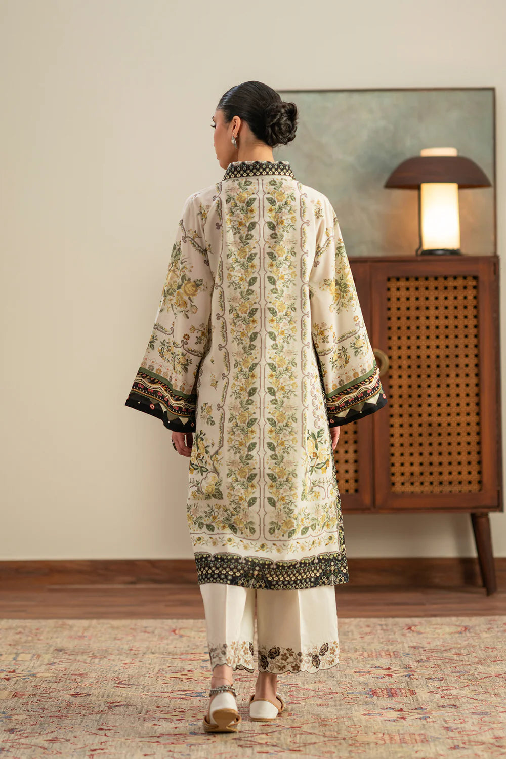 ANTIQUE WHITE | E4400/103/006 | Rozana Collection Summer '26 - Drop 2 | Ethnc