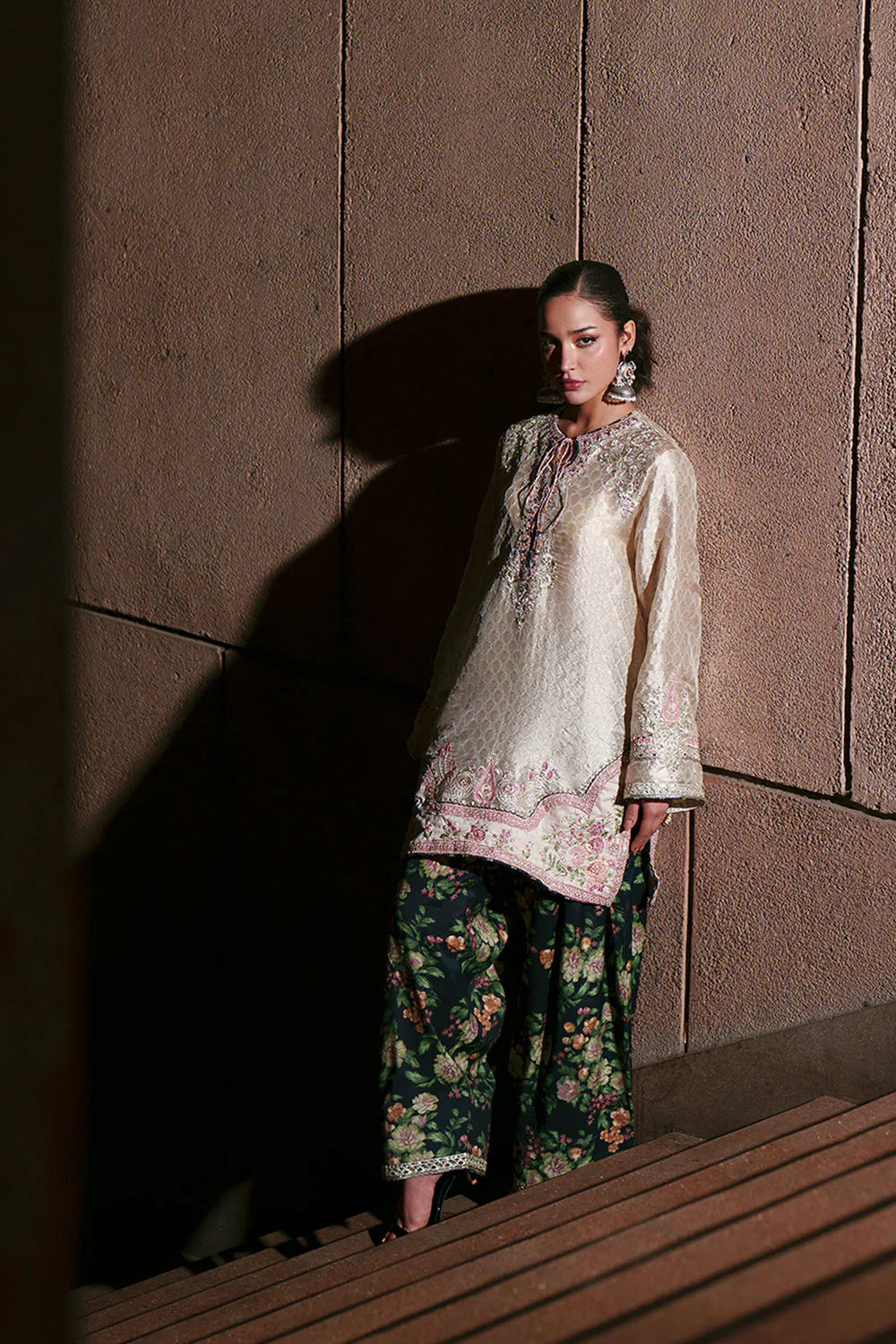 OFF WHITE | E1014/104/002 | Boutique Collection SS '26 Drop I | Ethnc