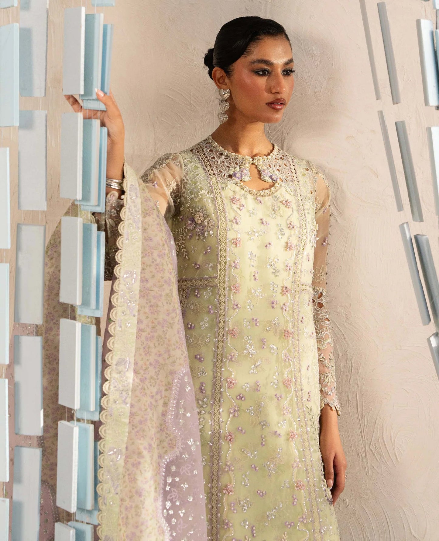 Roseê | Luxury Formals '26 | Republic Womenswear Regular