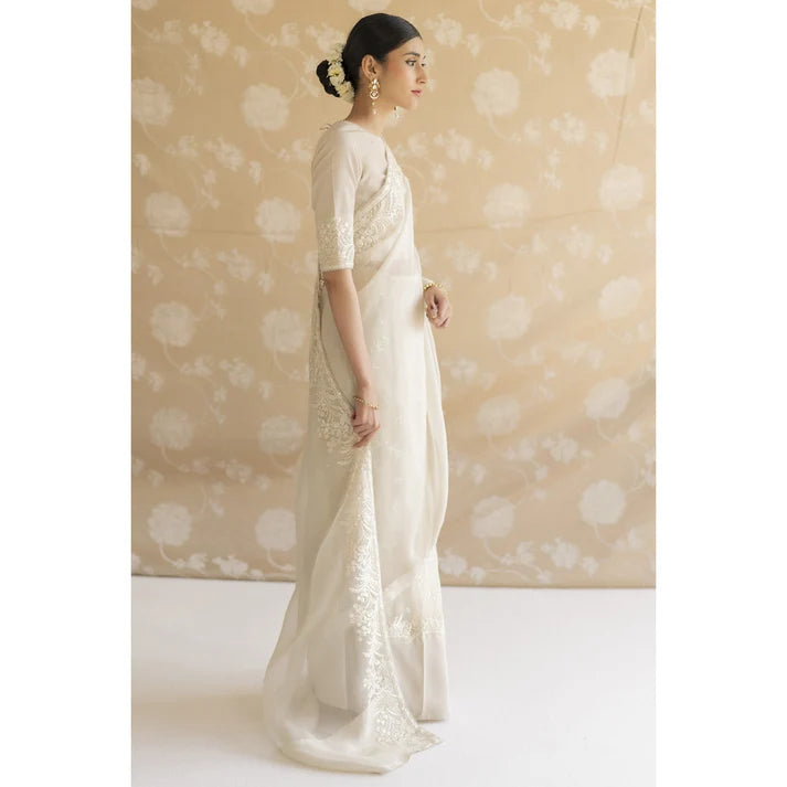 IVORY SAREE | NARGIS | DYOT
