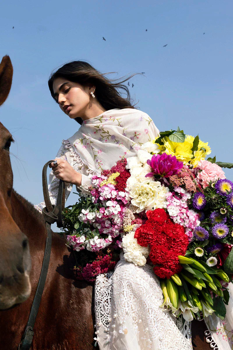 (L261-005-CV) | Unstitched Luxury Lawn '26 | SANA SAFINAZ