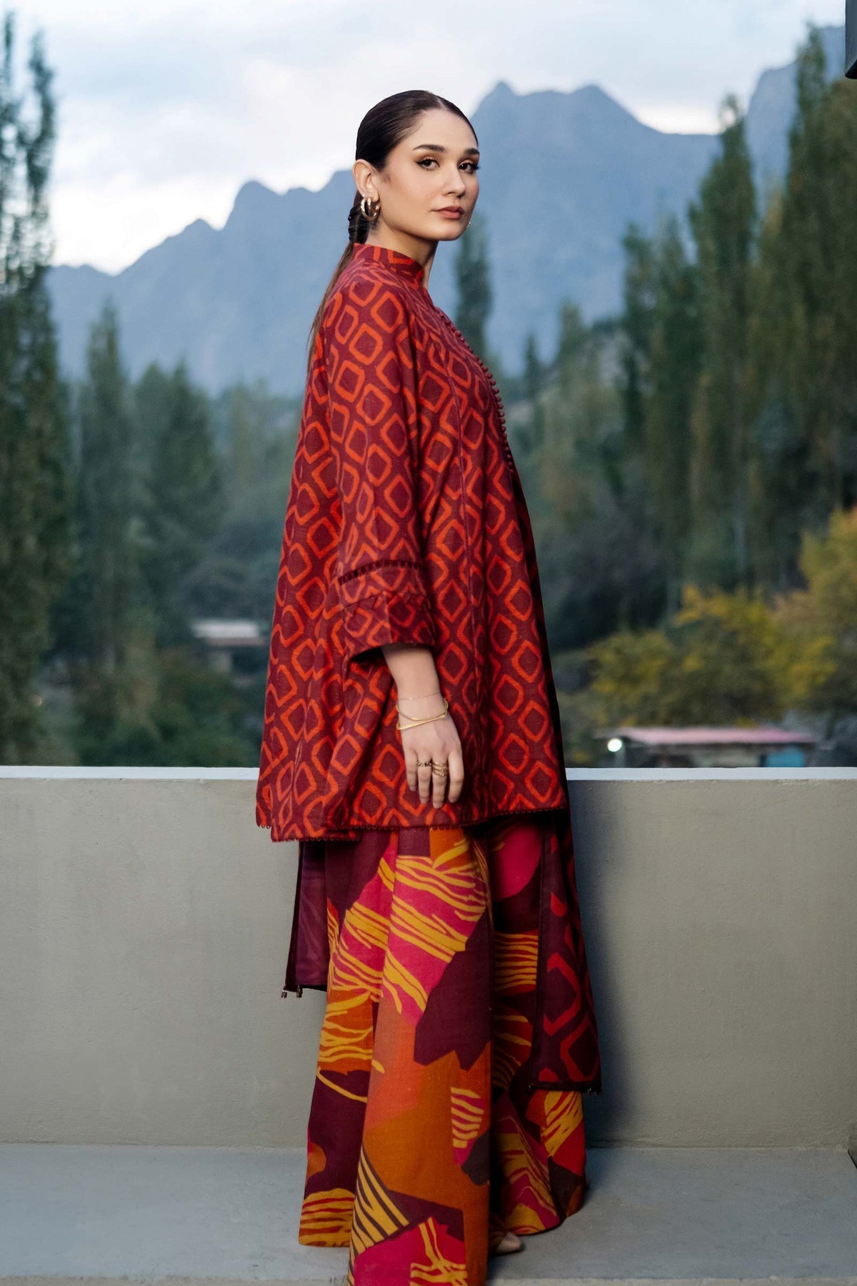 MARIA. B. M-Basic Winter 2024 | 506-B