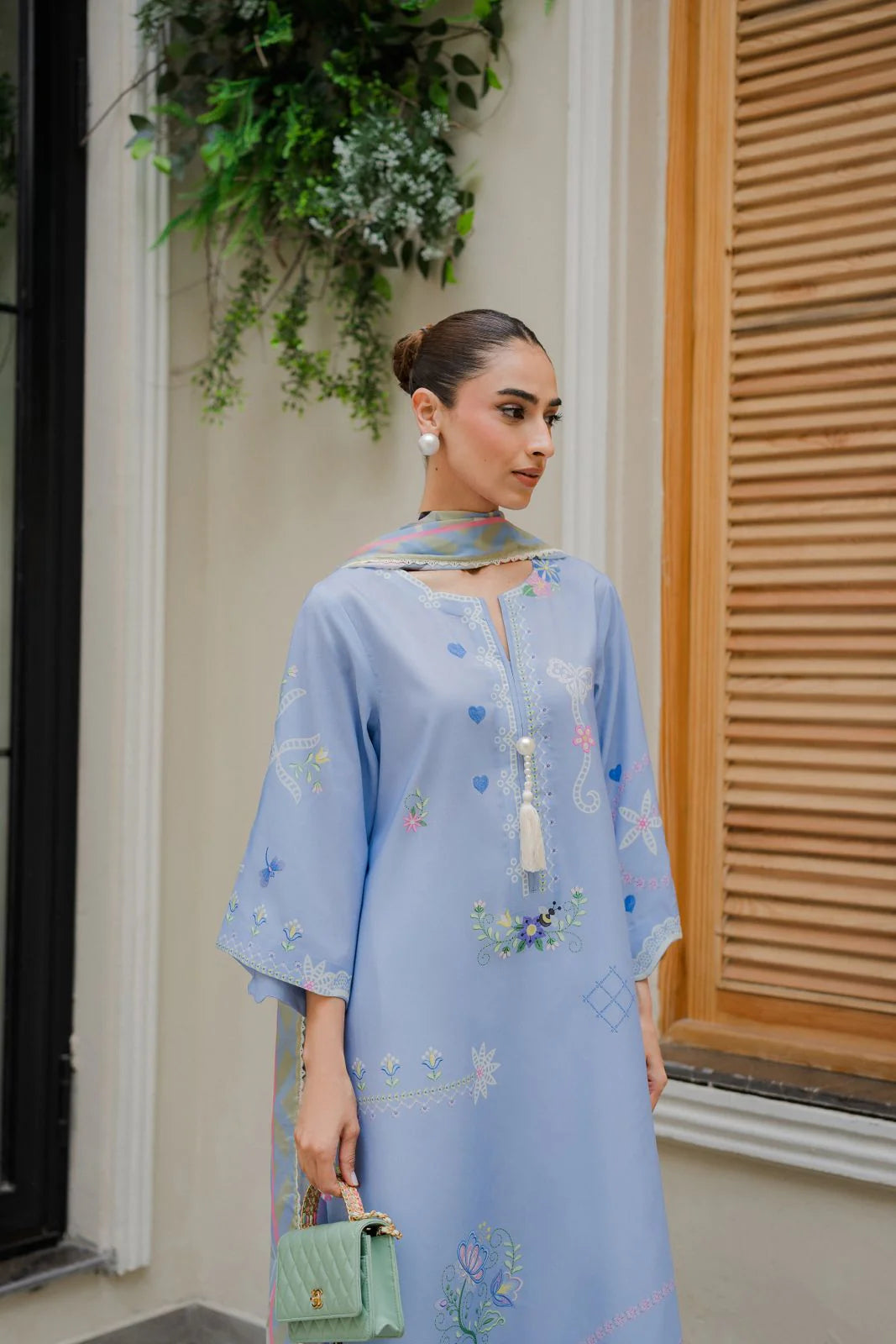 CUPID (B) Barae Khanom