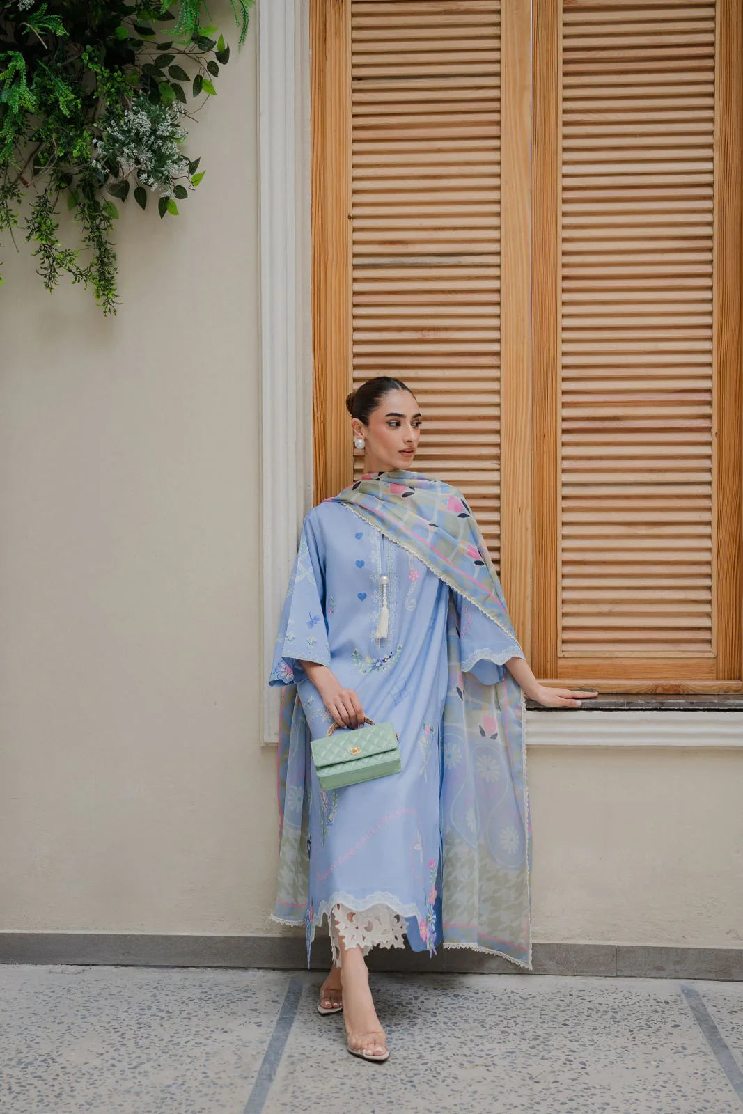 CUPID (B) Barae Khanom