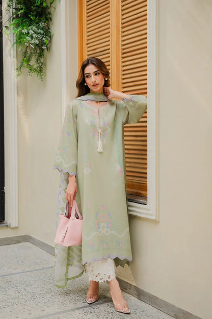 VANESSA Barae Khanom