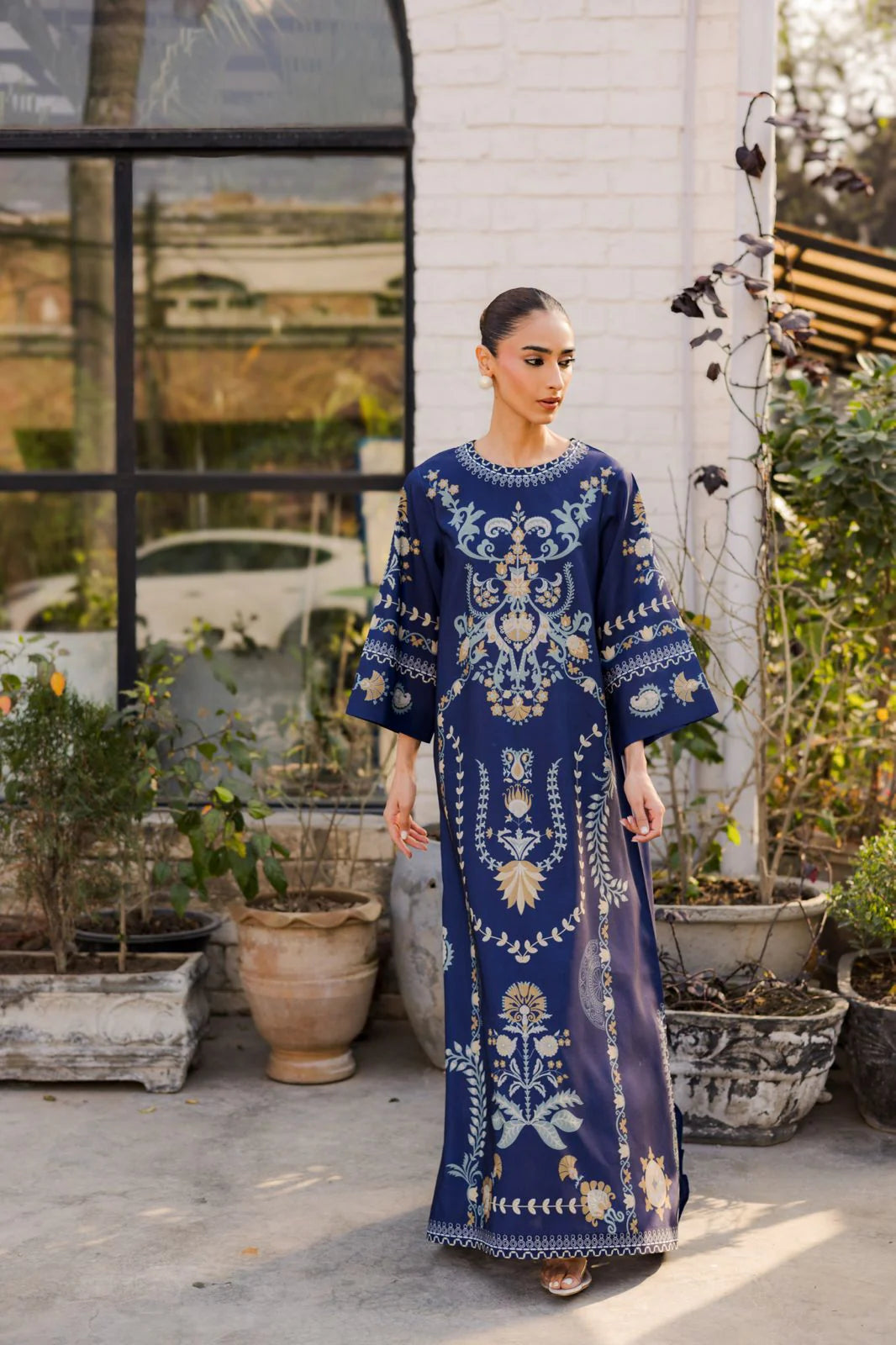 FILA (A) Barae Khanom