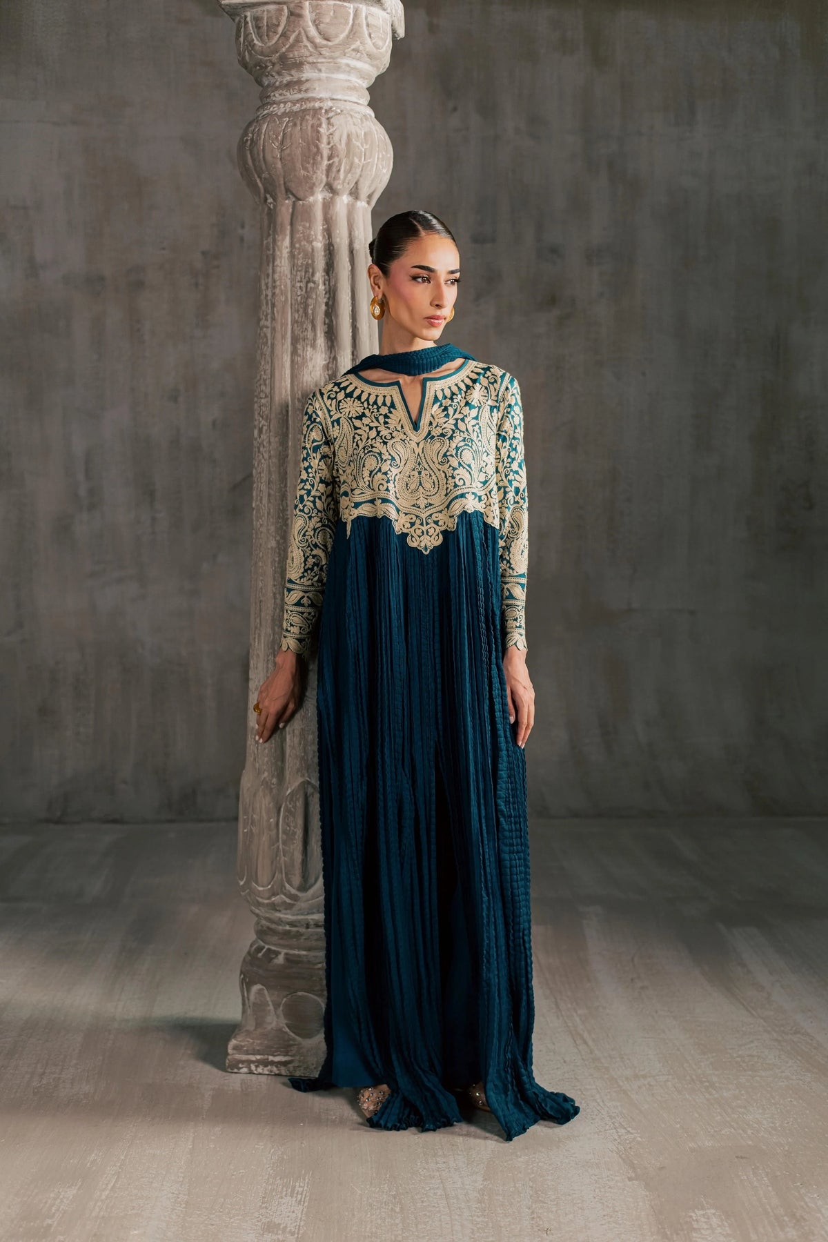 REIGN Barae Khanom - Aura '26