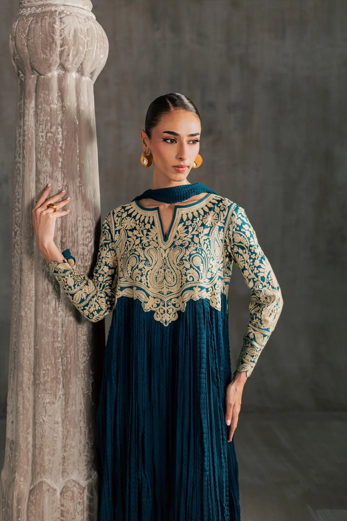REIGN Barae Khanom - Aura '26