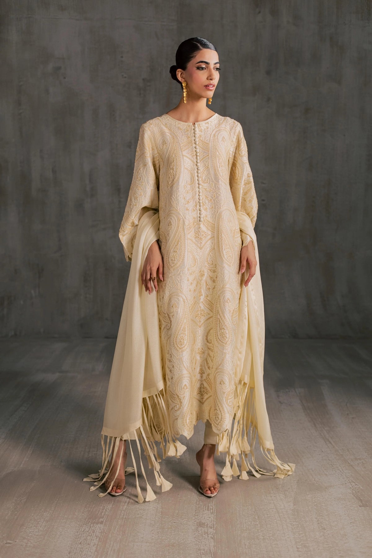OPUS Barae Khanom - Aura '26