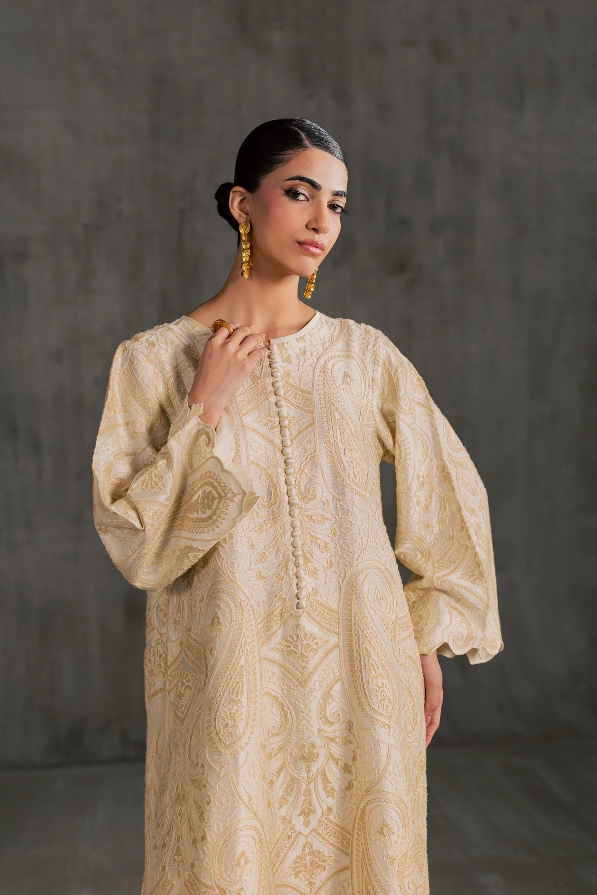 OPUS Barae Khanom - Aura '26