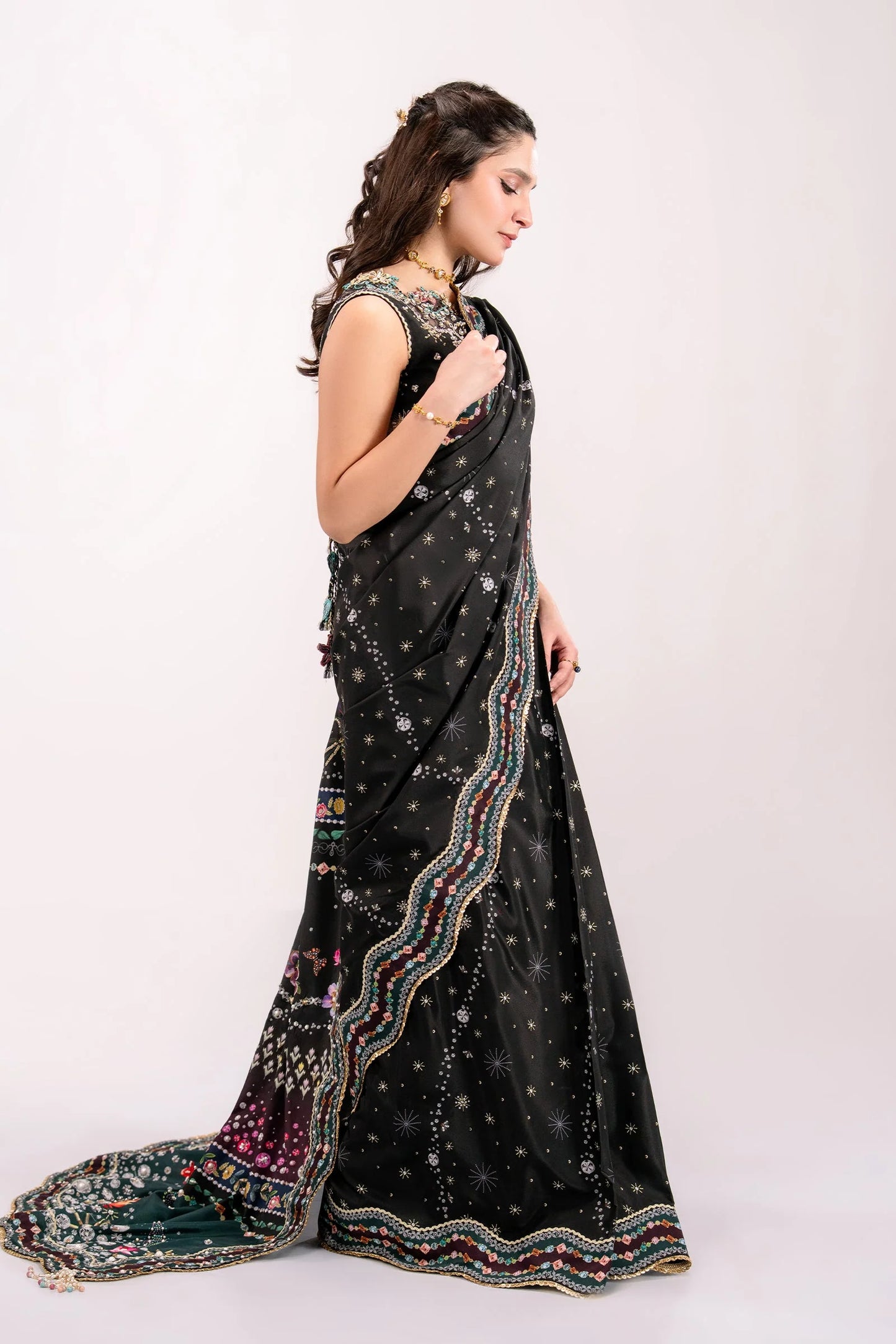 QSL-08 LINNEA Qalamkar - Luxe Silk '26