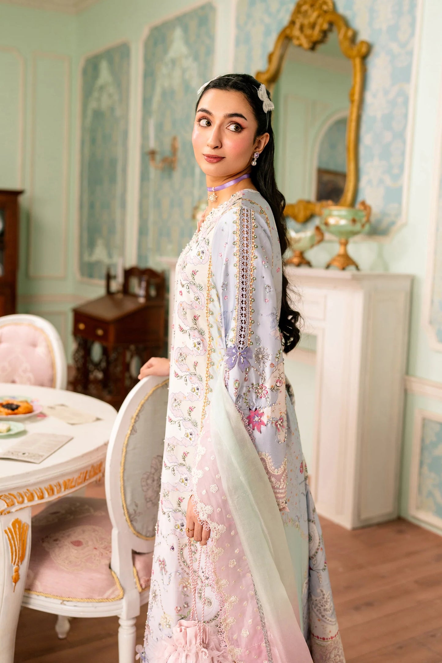 QSL-05 AKARI Qalamkar - Luxe Silk '26