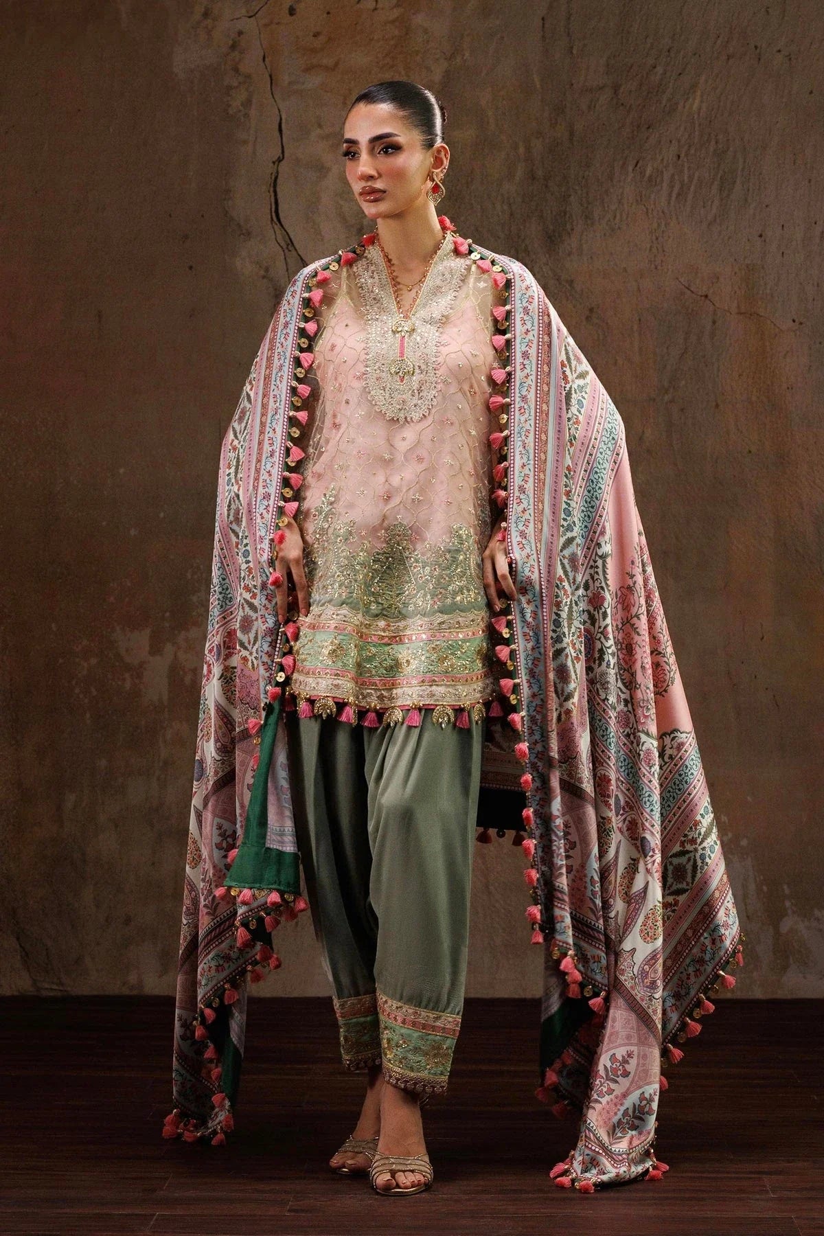 Sana Safinaz Winter Luxury '26 - V261-005-CL