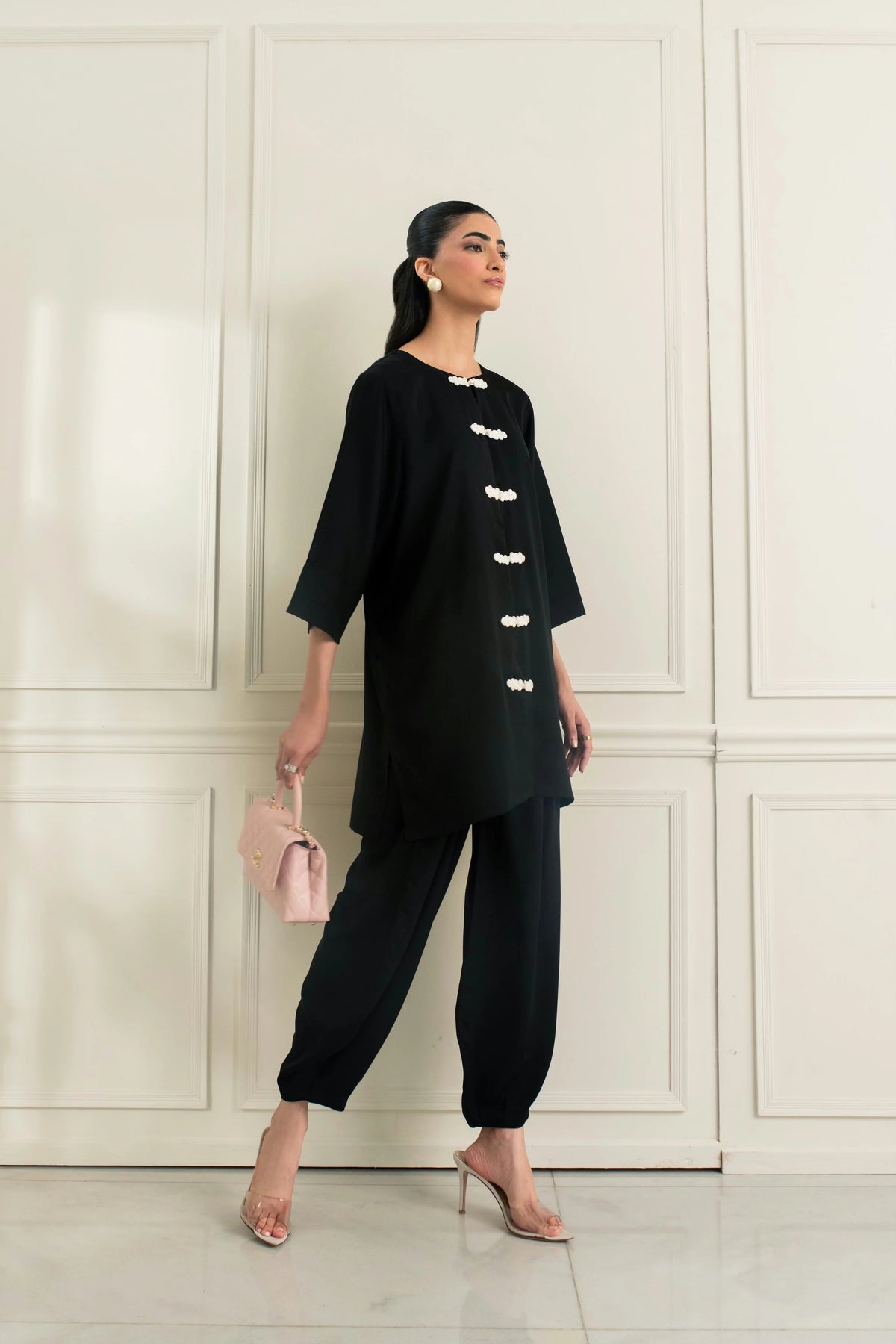 Barae Khanom Timeless Series Drop II '26 - Akira Set