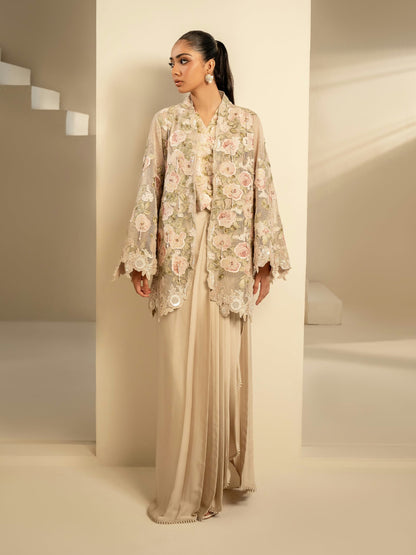 Iqa Lea '26 - Aloise - Ivory