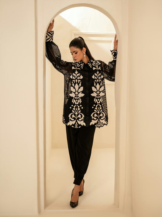 Iqa Lea '26 - Ambre - Black